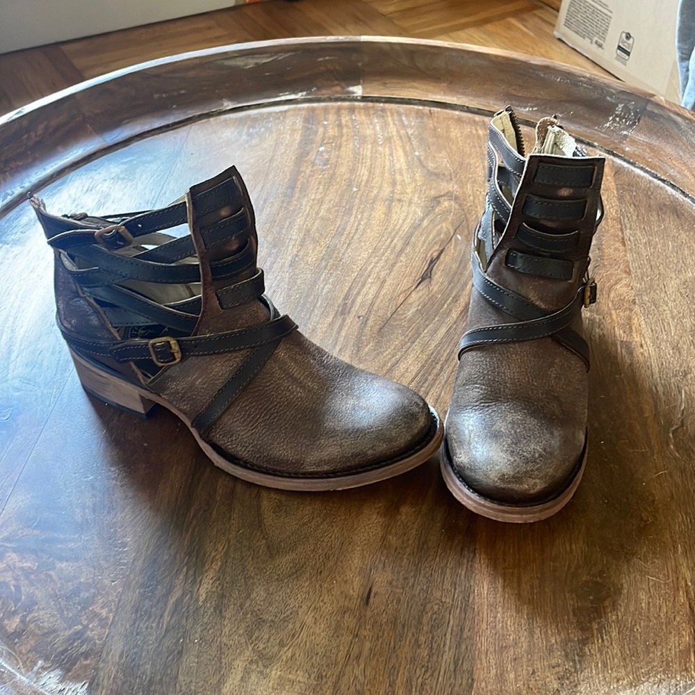 Freebird by Steven- Stair